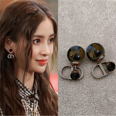 伊灿S925银针暗黑小香风耳环