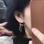 超闪满钻长款 蝴蝶结耳坠小众设计感高级耳环女无耳洞耳夹气质耳饰