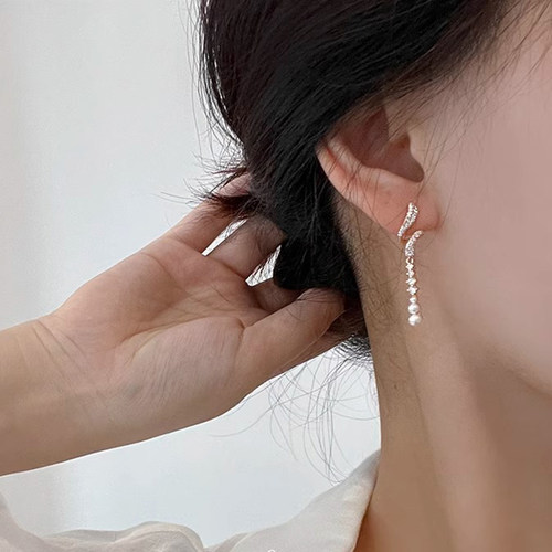 伊灿简约玫瑰金耳钉女纯银