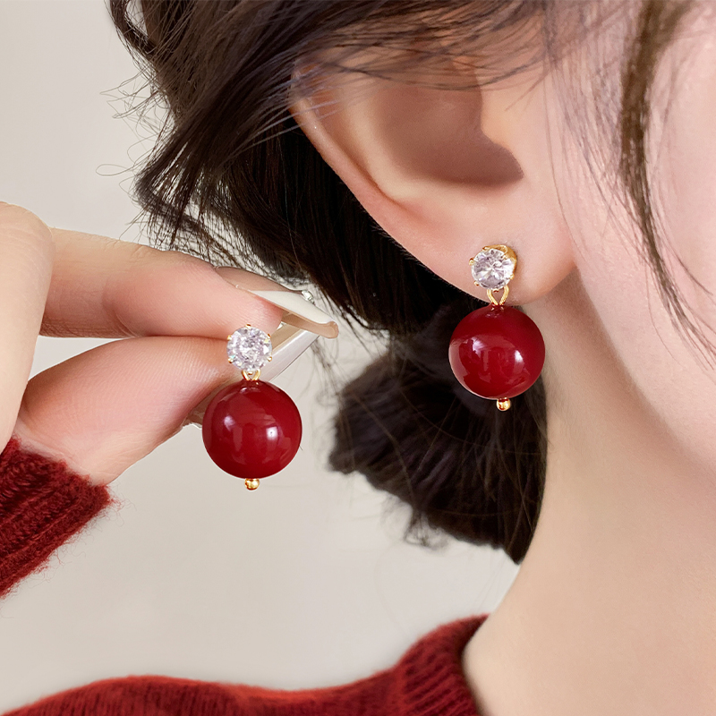 伊灿S925纯银针酒红色珍珠耳钉女
