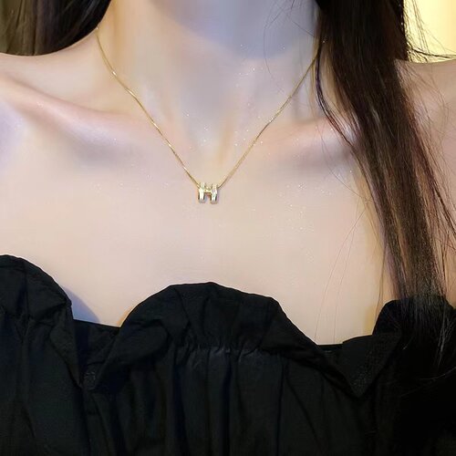 伊灿贝壳字母H吊坠项链女