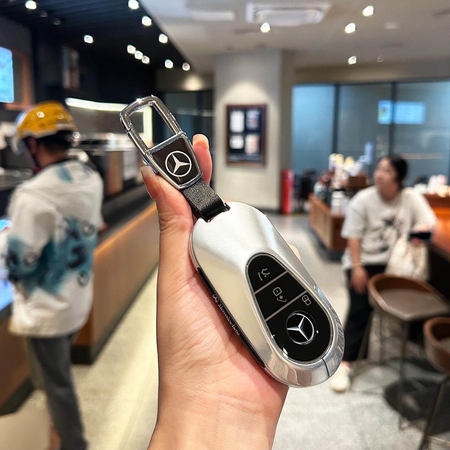 适用奔驰E300L钥匙套新E级C级C260L车扣GLC/GLE350GLS级A级车壳包