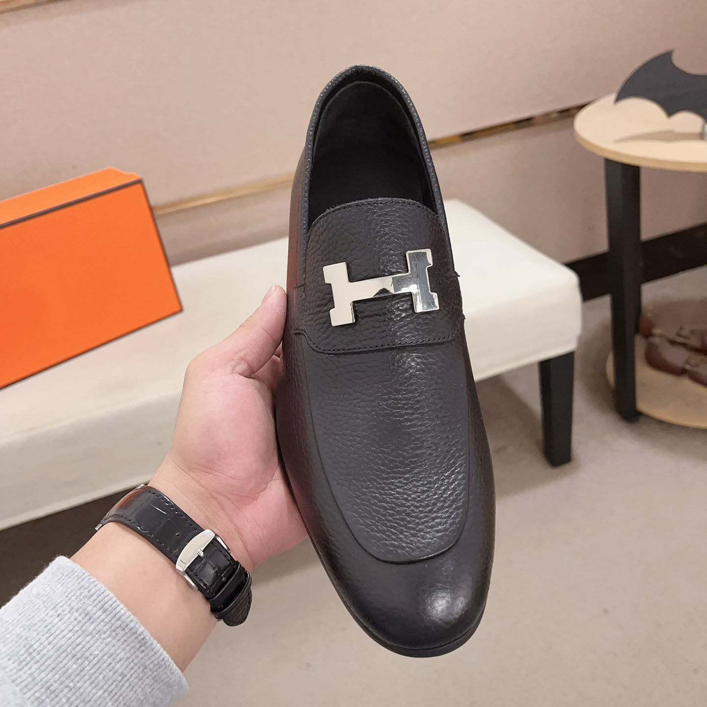 thumbnail for Light Luxury Business Leather Shoes for Men, Slip-On, No-Tie, Cowhide, Trendy Brand, Wedding Shoes, 2026 New Model, Soft Sole, Comfortable Formal Shoes