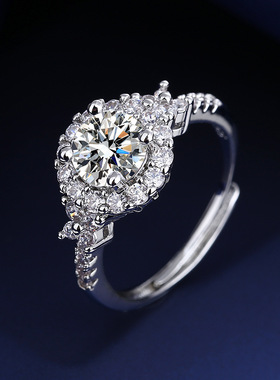 莫桑石一克拉高级感花瓣圆包戒指