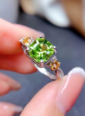 甜美公主方钻橄榄绿锆石开口戒指