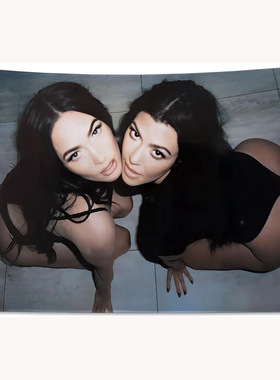 Megan Fox and Kourtney Kardashian 3X5FT宿舍房间装饰旗帜挂毯