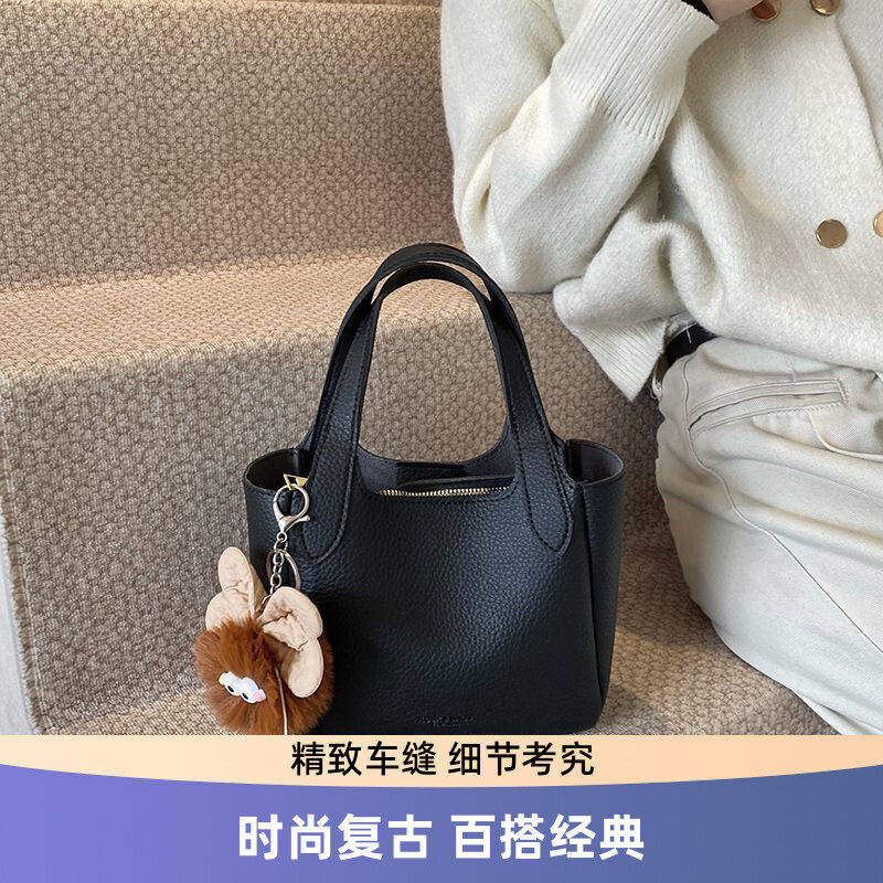 复古小手提百搭水桶斜跨包包女时尚新款单肩高级女包