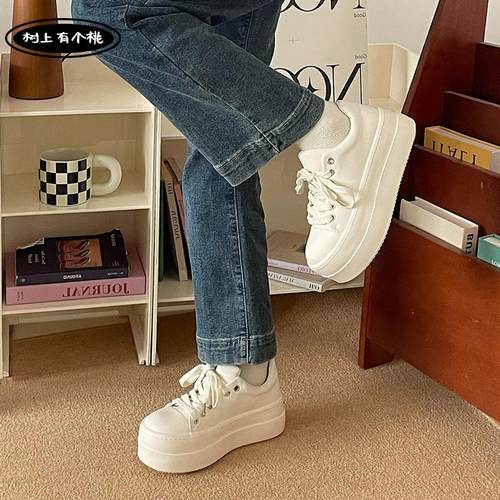 树上有个桃厚底小白鞋女面包板鞋