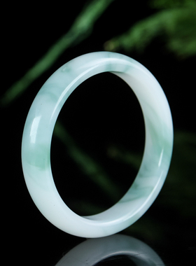 和田玉女士手镯天然玉石新疆玉器女款平安镯扁条玉镯子手链