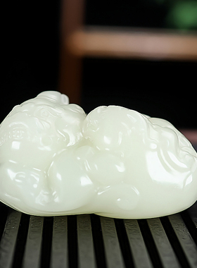 天然和田玉白玉籽料招财貔貅手把件子母神兽玉石把玩件小摆件