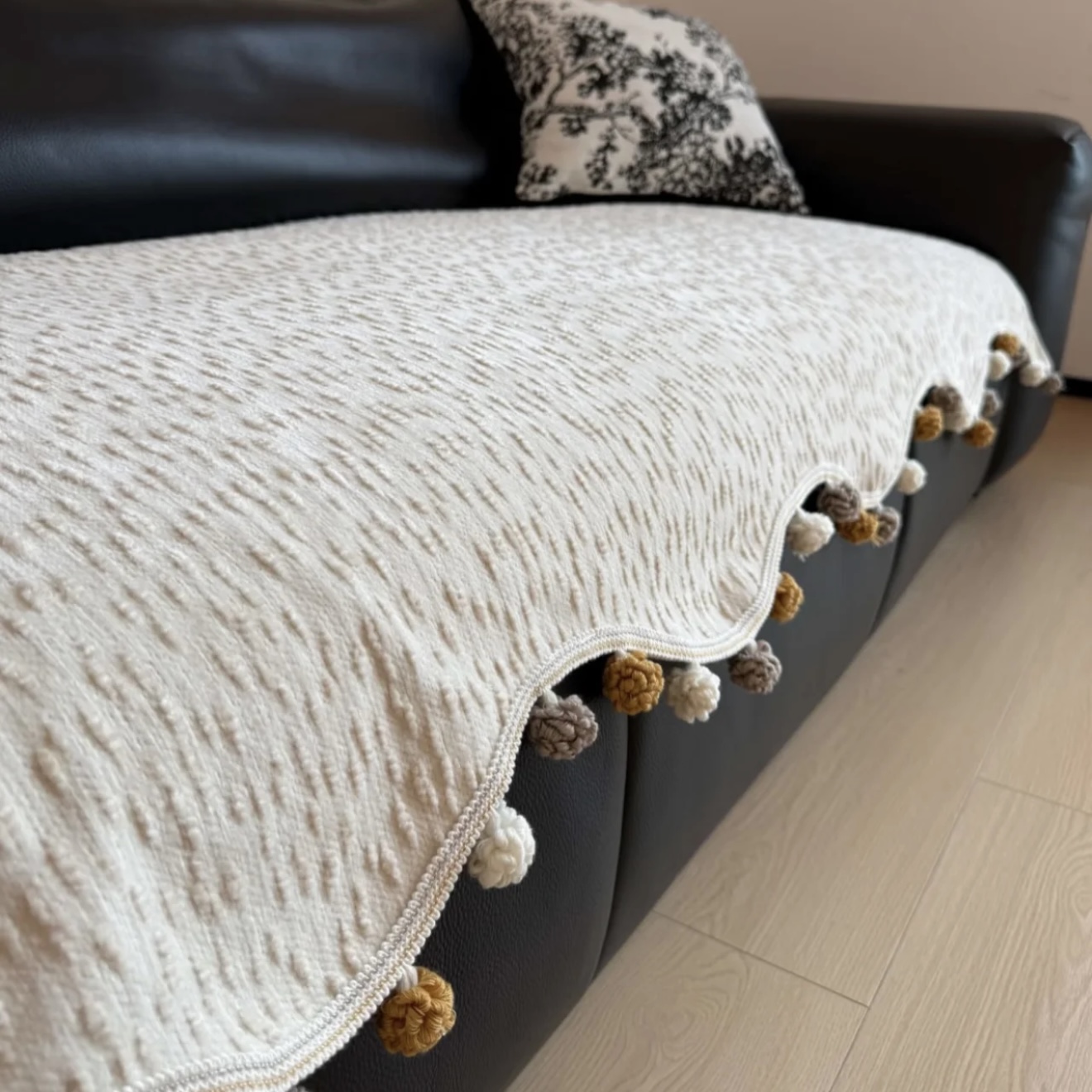 MOMOHOME轻奢异形沙发垫四季2025