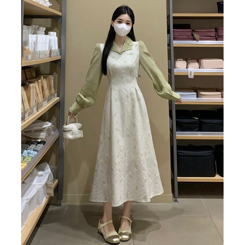 浅绿色碎花洋装女2026春