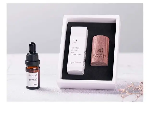 无酒精香薰精油扩香木车载出风口木质散香空间摆件持久留香氛礼盒