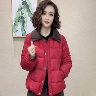 女士复古风红色短款羽绒棉服2025冬季翻领厚款保暖百搭妈妈装外套