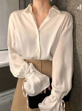 New retro design  satin white shirt  niche light mature  top