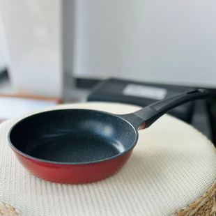 爱合米韩国进口不粘锅20cm窑洞红小煎锅一人食煎蛋锅烙饼锅