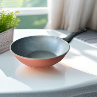 爱合米茉莉粉进口麦饭石24-28cm不粘锅家用煎炒锅轻便不粘耐磨