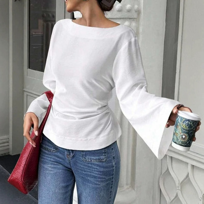 喇叭袖女士纯色上衣Women's solid color top with flaredsleeves