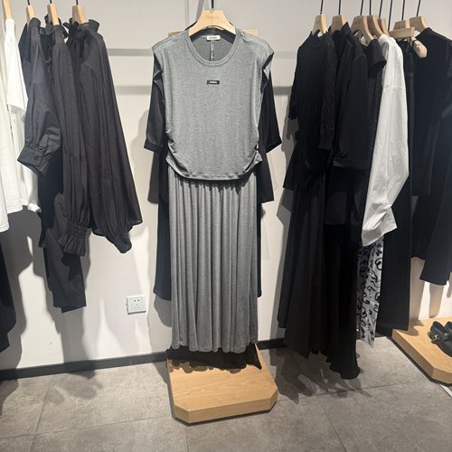 indiciaF2B5TZ178C专柜正品标记女两件套上衣半身裙套装吊牌1089
