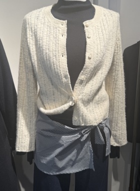 indiciaF2A5KS058N专柜正品标记女装百搭绵羊毛针织开衫吊牌价769