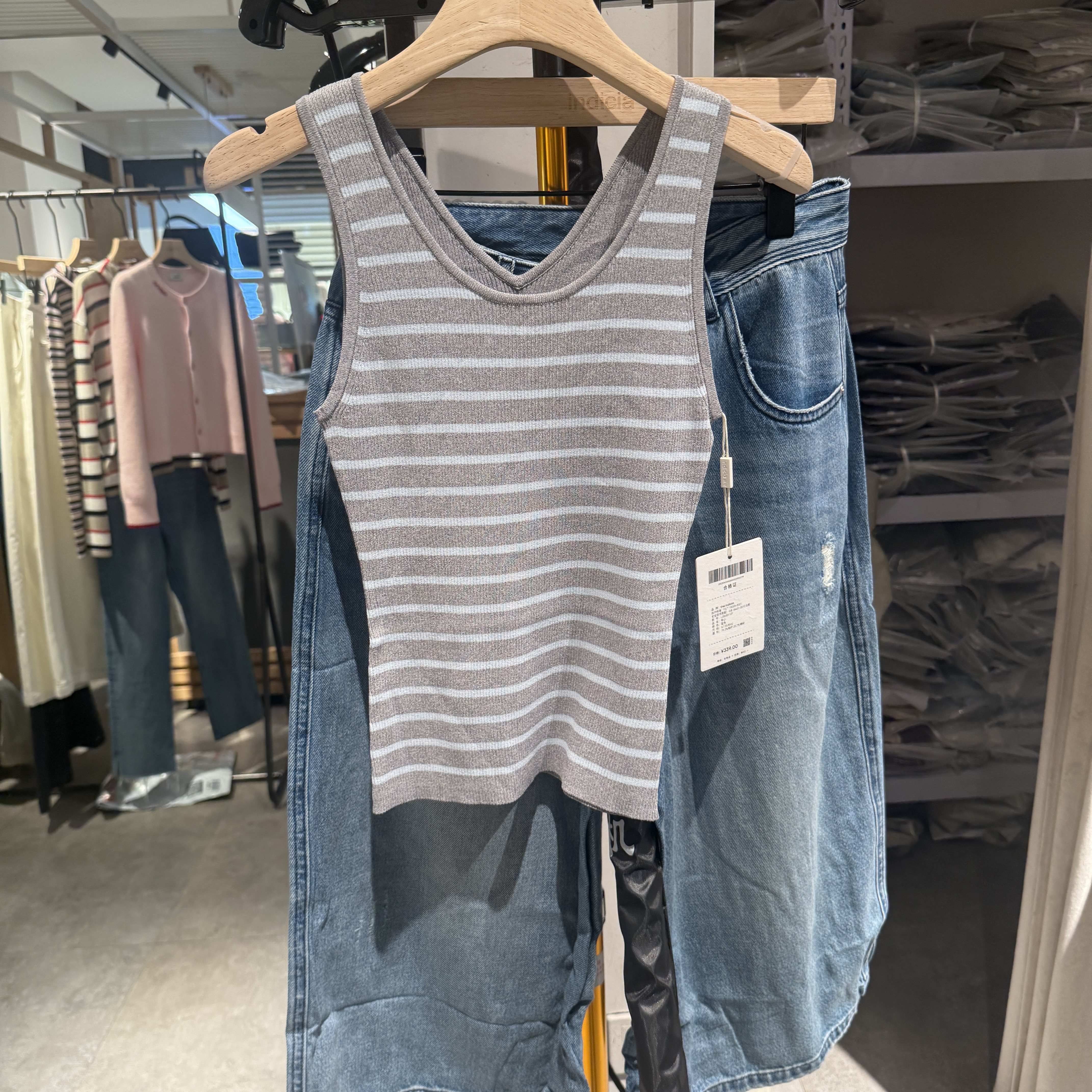 indiciatheL2B6BX107专柜正品标记女装百搭内搭背心吊牌价339