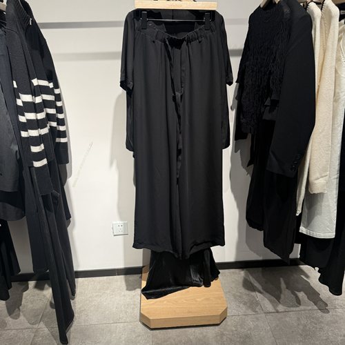 indiciaF2B5KZ221F专柜正品标记女装百搭舒适醋酸阔腿裤吊牌价989