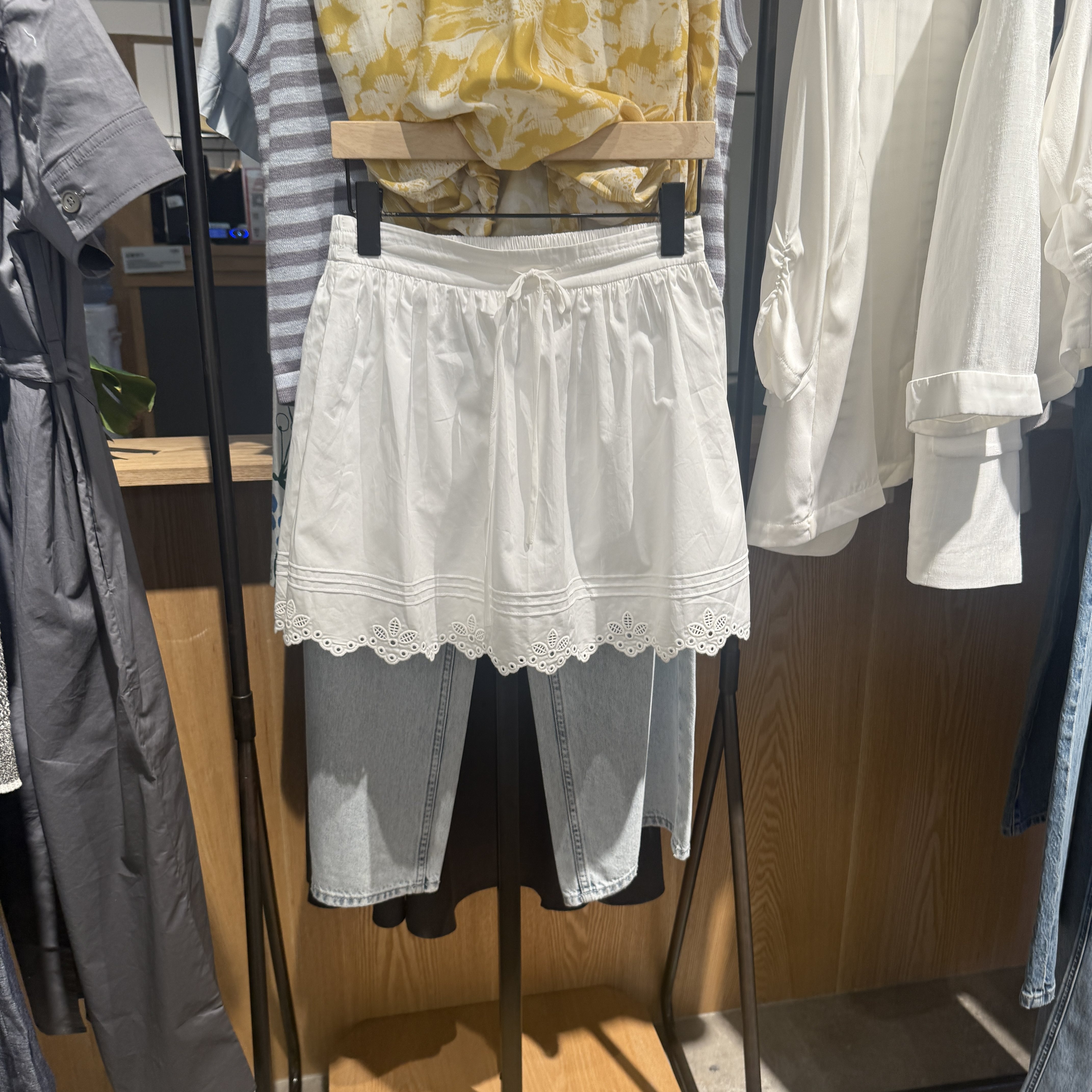 indiciatheL2B6QZ104专柜正品标记女装短裙百搭时尚吊牌价539