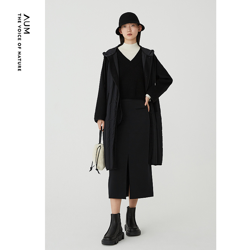 AUM羽绒长款简约黑色毛呢大衣