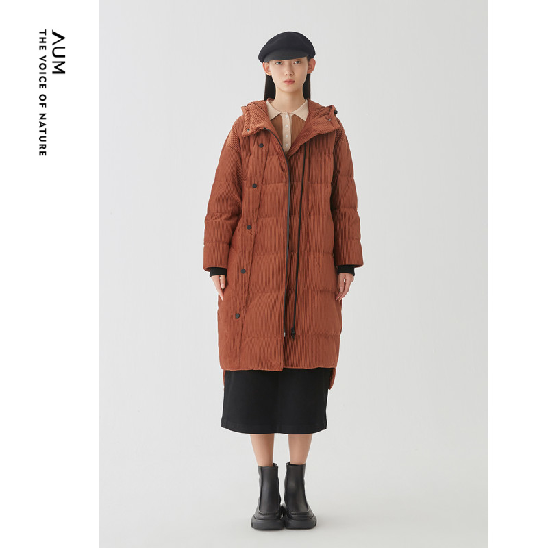 AUM噢姆冬季深棕色灯芯绒复古文艺风长款羽绒服面包服