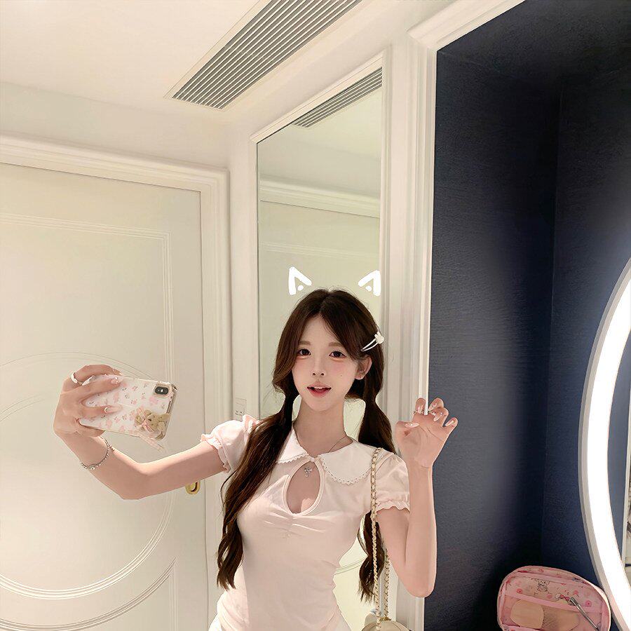 浅粉色娃娃领镂空 少女系针织T恤上衣 甜美纯欲shebysh