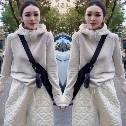 洋气百搭显瘦连帽卫衣+束脚裤