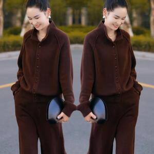 女人味时尚休闲针织套装女2024年秋冬新款软糯宽松外套显瘦阔腿裤