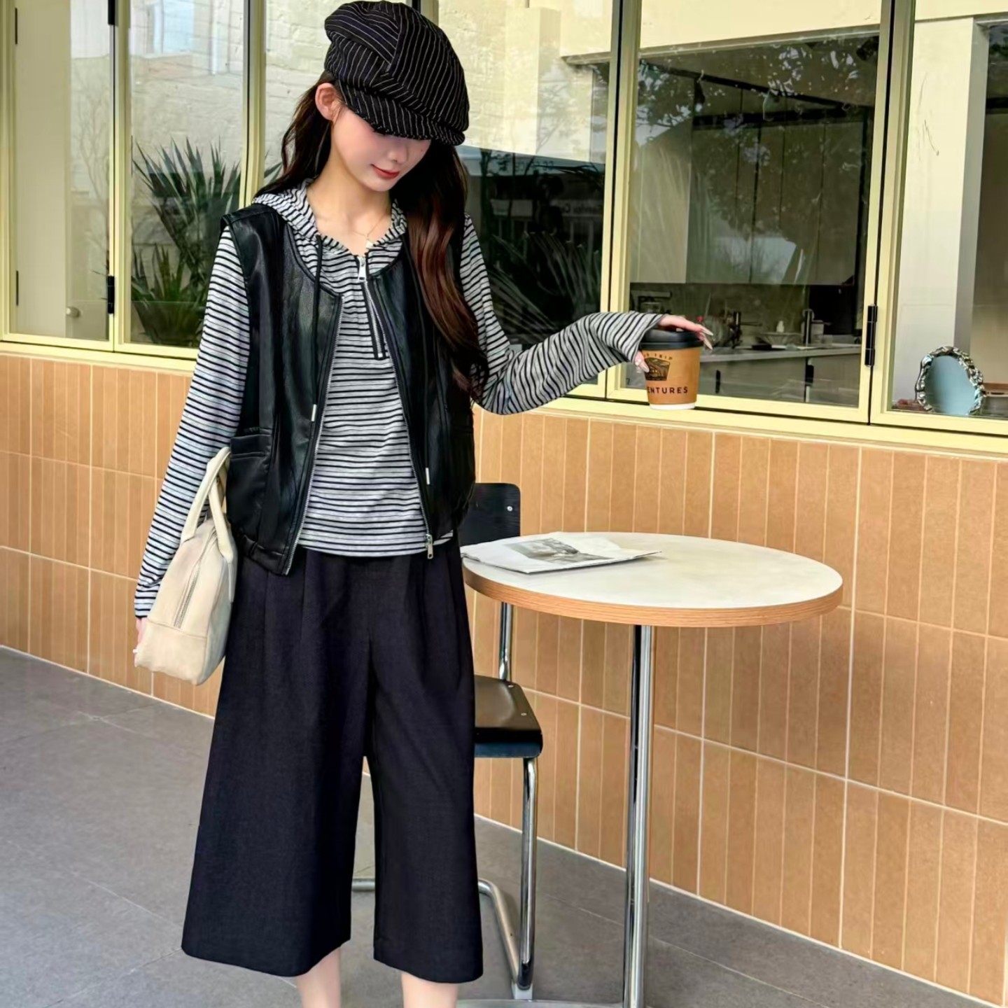 黑色无袖皮衣马甲连帽条纹上衣两件套女短款宽松休闲百搭拉链外套