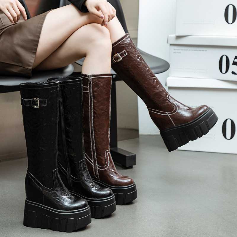 高筒女式皮靴2025年秋冬爆款长筒女靴内增高褶皱厚底时尚靴子百搭