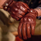 福禄车库覆古摩托机车护具防摔骑行手套北非胎羊皮埃塞护壳秋冬季