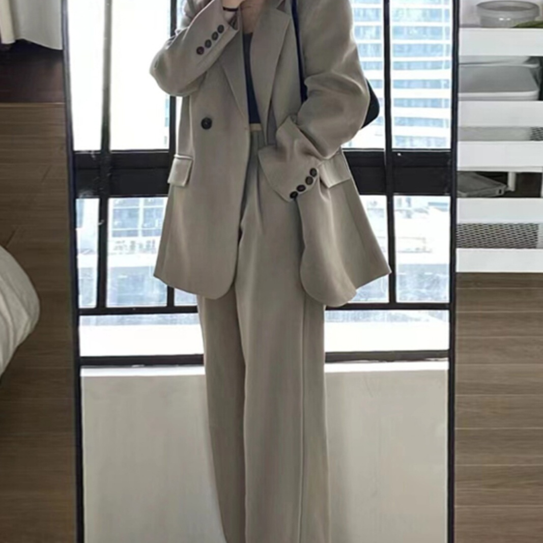 灰色西装套装女高级感秋季新款小个子休闲西服外套阔腿裤两件套女