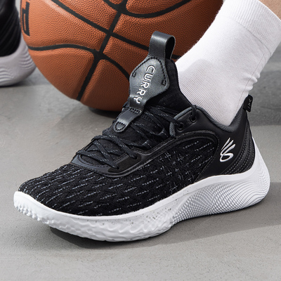 安德玛库里9签名款篮球鞋