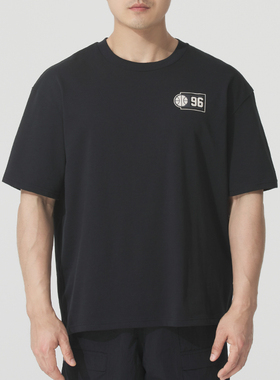 UnderArmour安德玛短袖男装透气男子健身训练跑步运动T恤 13901