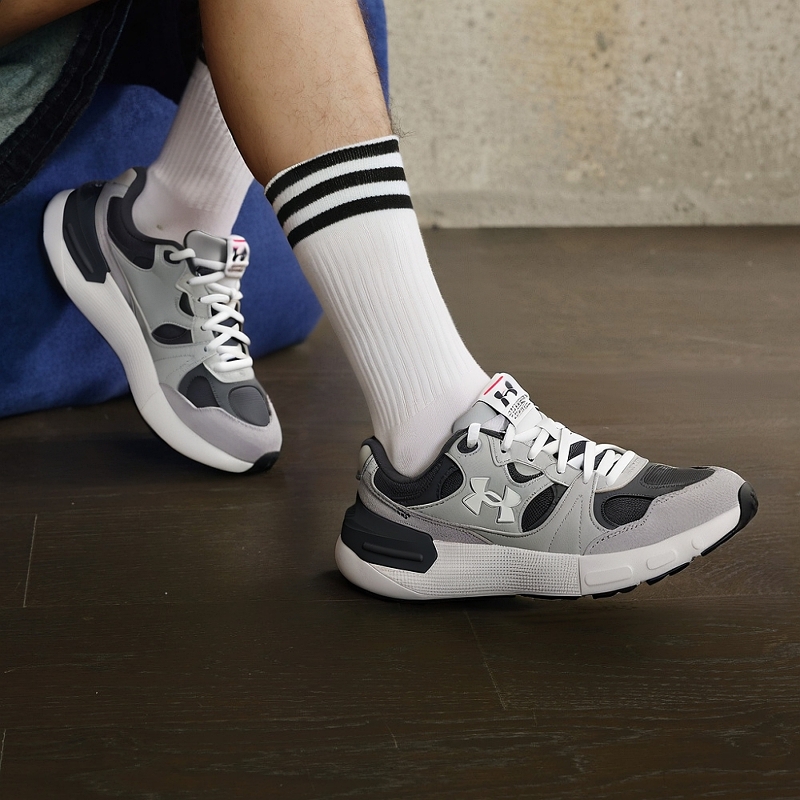 安德玛官方休闲鞋男鞋冬季新款轻便减震运动鞋网面透气低帮跑步鞋