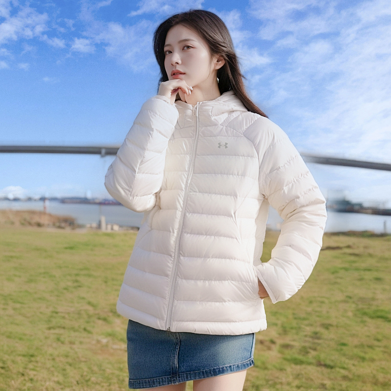 轻盈舒适 防风保暖