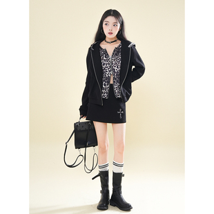 涩谷少女 秋装新款美式辣妹假两件豹纹针织外套连帽上衣短裙套装