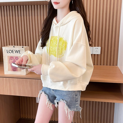 早秋装短款小个子百搭宽松卫衣女