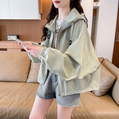 春秋季小个子短款夹克风衣外套女