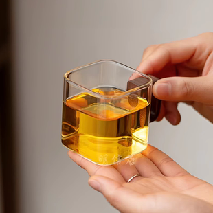 高档小茶碗简约耐热玻璃小茶碗100ml茶盅 轻奢方形木把品茗杯套装