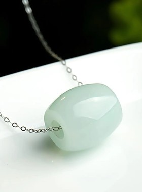 天然翡翠转运珠项链女本命