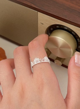 S925纯银蕾丝戒指女小众轻奢时尚森系冷淡风指环食指戒气质百搭潮