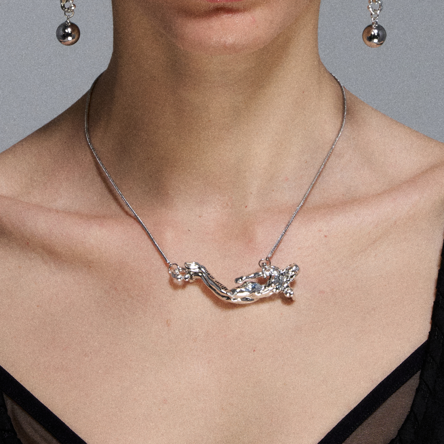 1JINN M2M 重构系列做旧银人鱼蛇骨锁骨链女个性简约高级感项链