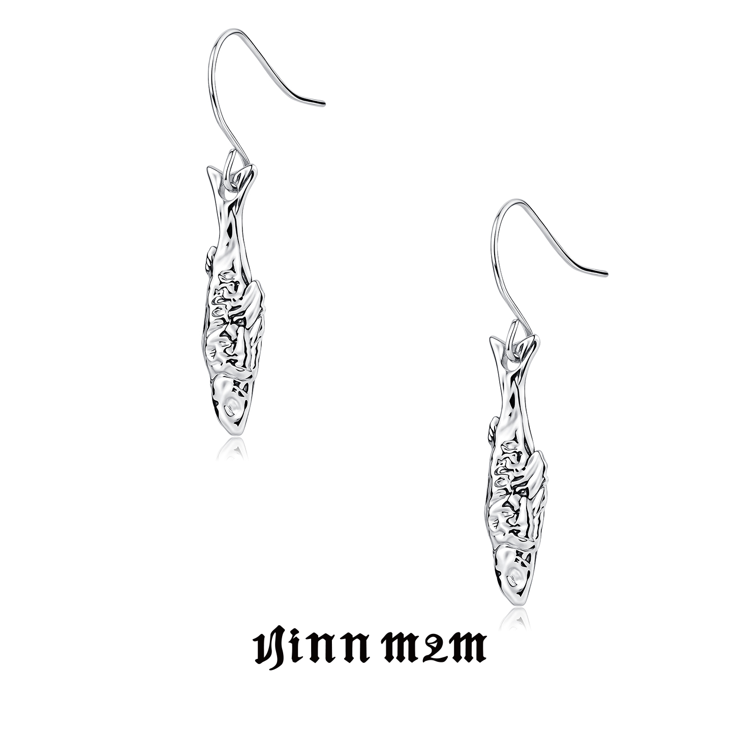 1JINN M2M【12.8号20点准时开卖】原创设计小鱼干耳钉