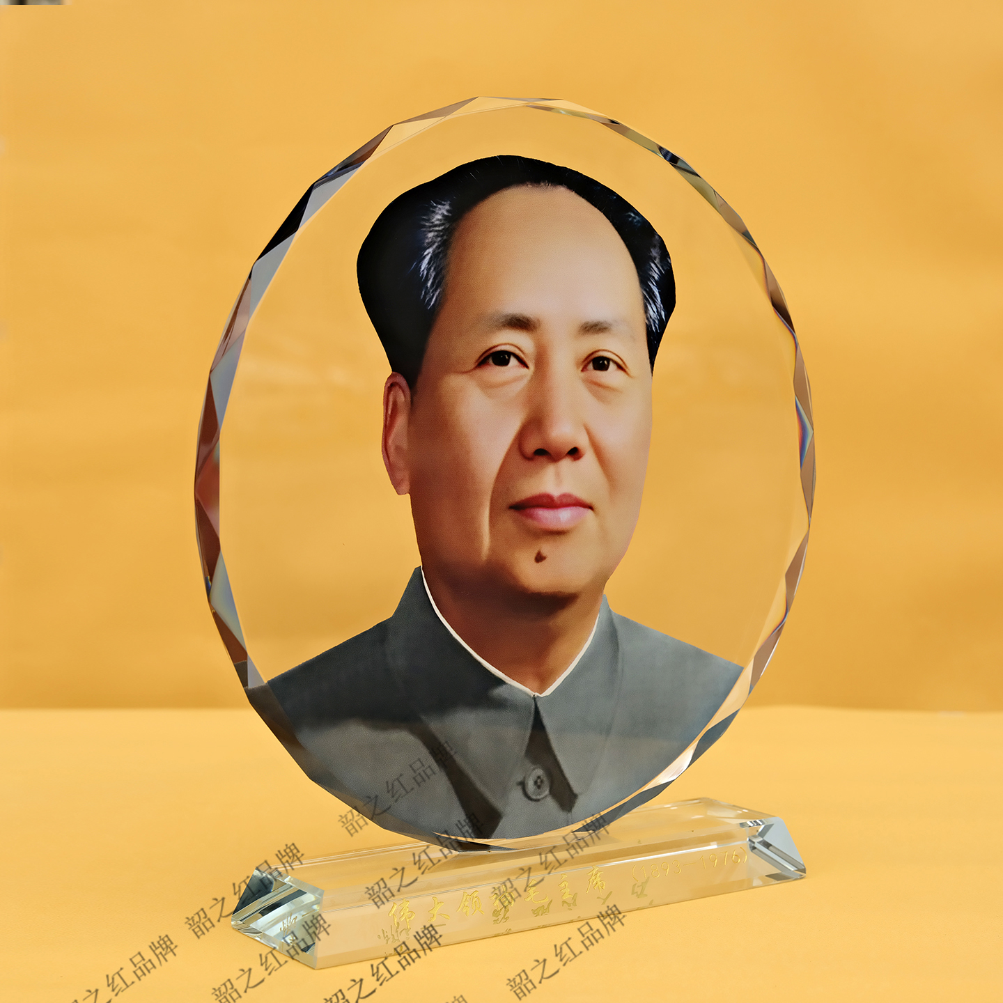 水晶纪念品毛主席头像桌面摆件