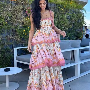 Halter halter layered floral cake dress 露背吊带叠层碎花长裙